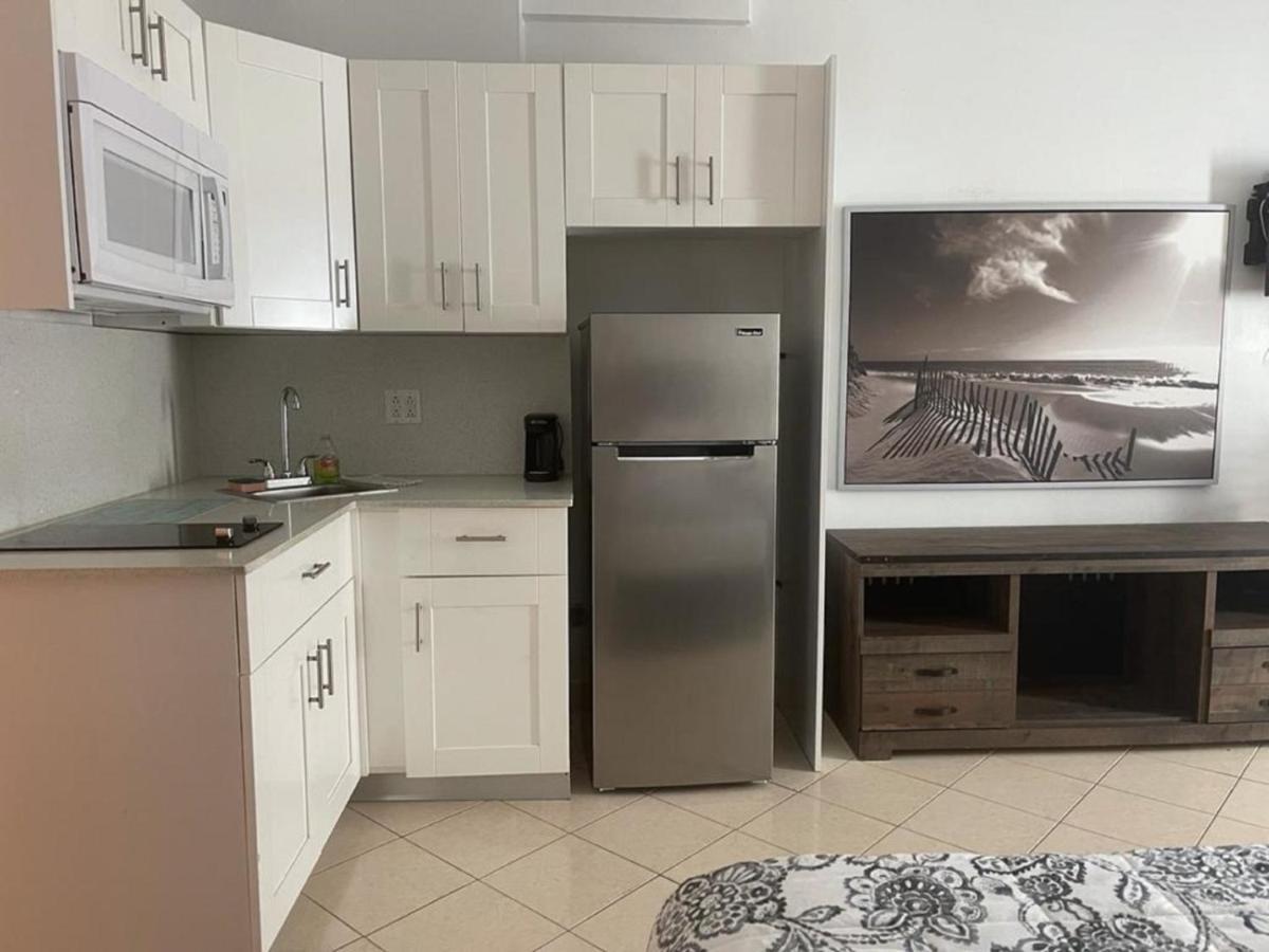 Beachfront Studios Casablanca Rentals Miami Beach Bagian luar foto